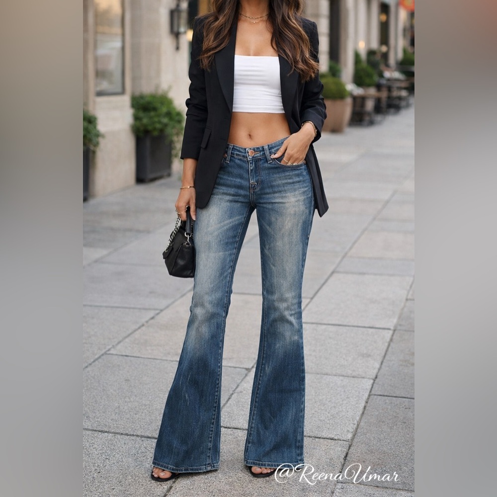 Rock & Republic Distressed Blue Flare Jeans